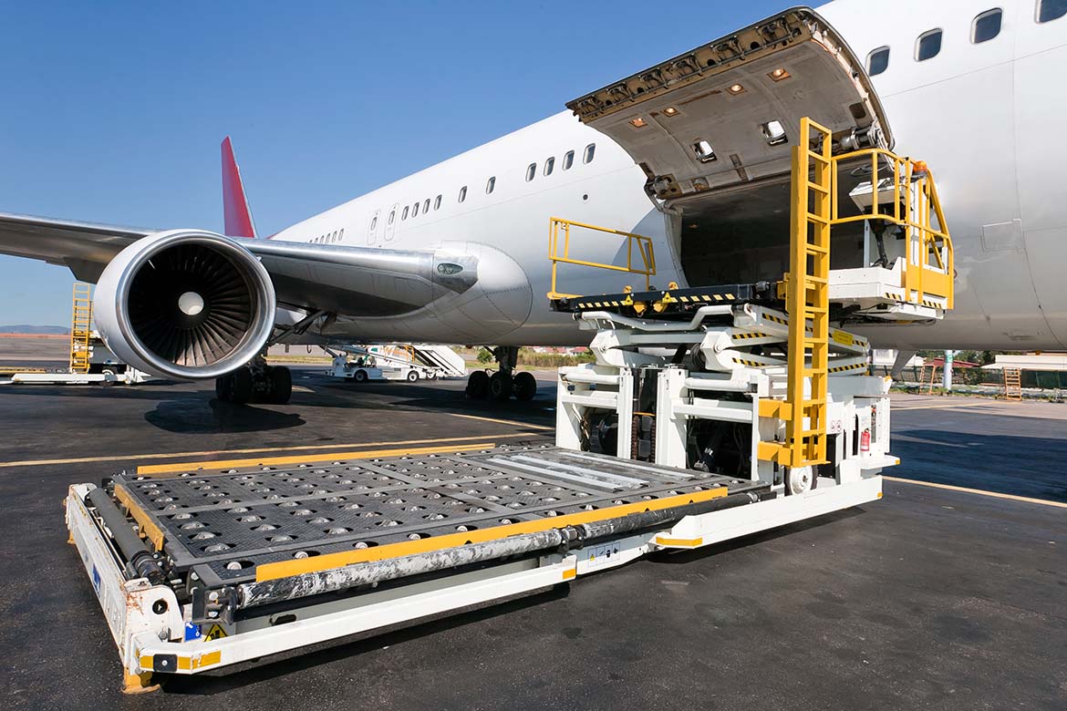 transport-blog plane loading